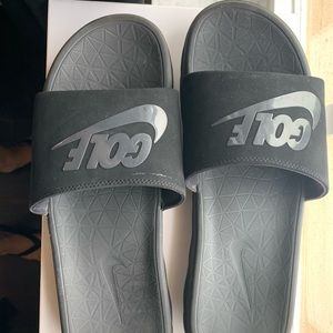 Nike golf slides slipper